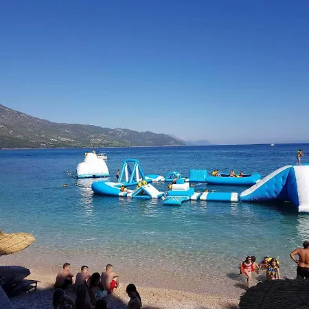 Beachfront Kate Apartamento *