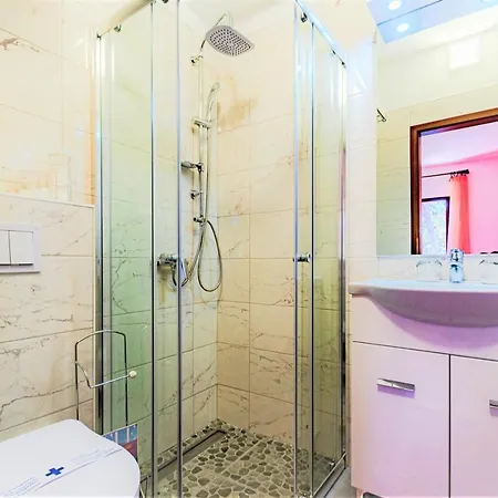 Beachfront Kate Apartamento *