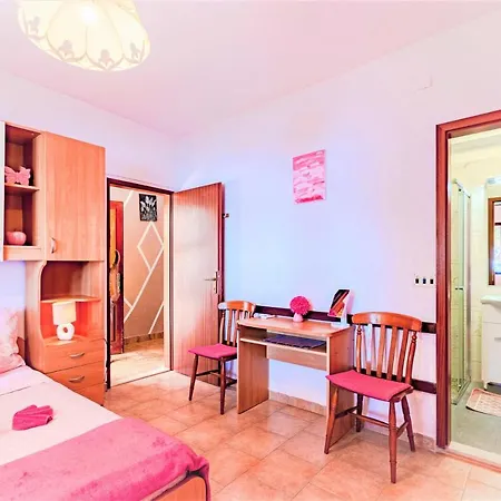 Beachfront Kate * Orebić